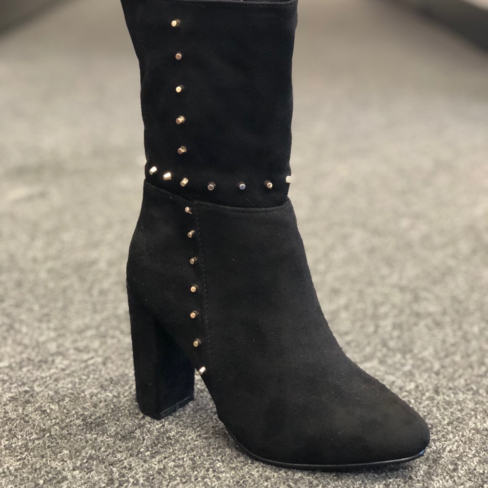 Embellished mid-calf  black boots (brand new)